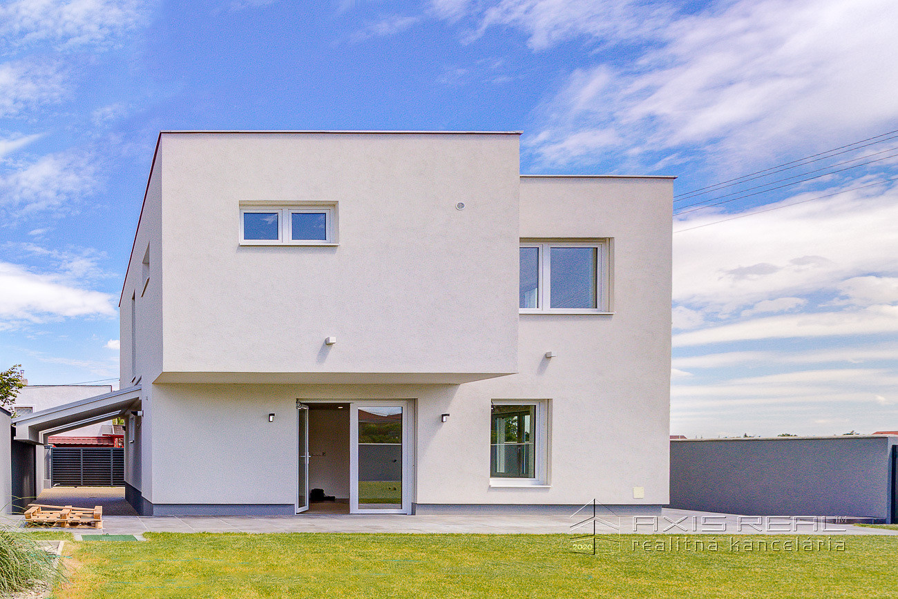 5-izbový rodinný dom, NOVOSTAVBA, SENEC, ul. Pri jazere