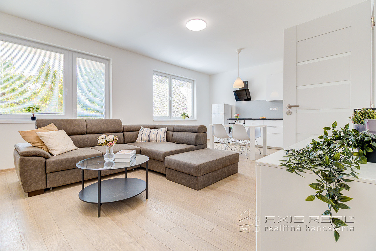 Veľký 2-izbový byt, KLÍMA, TERASA, PARKING, BA II. Ružinov