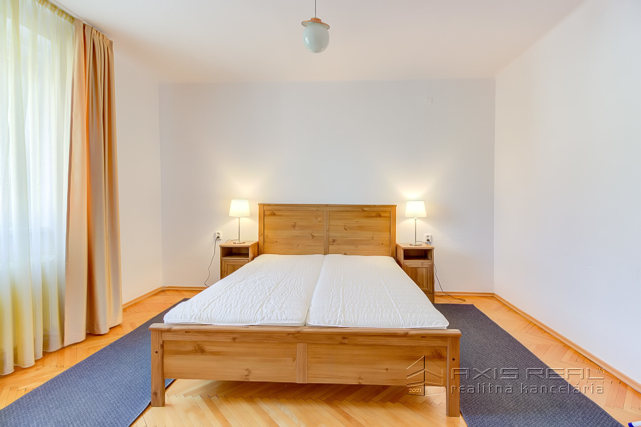 VEĽKÝ 2-izb. ZARIADENÝ byt, BA II. Nivy, Kvačalova ul.