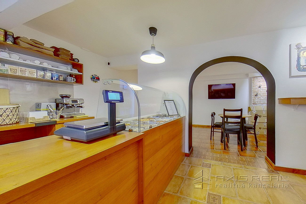 Obchodný priestor v Starom Meste, Bratislava, Dobrovského