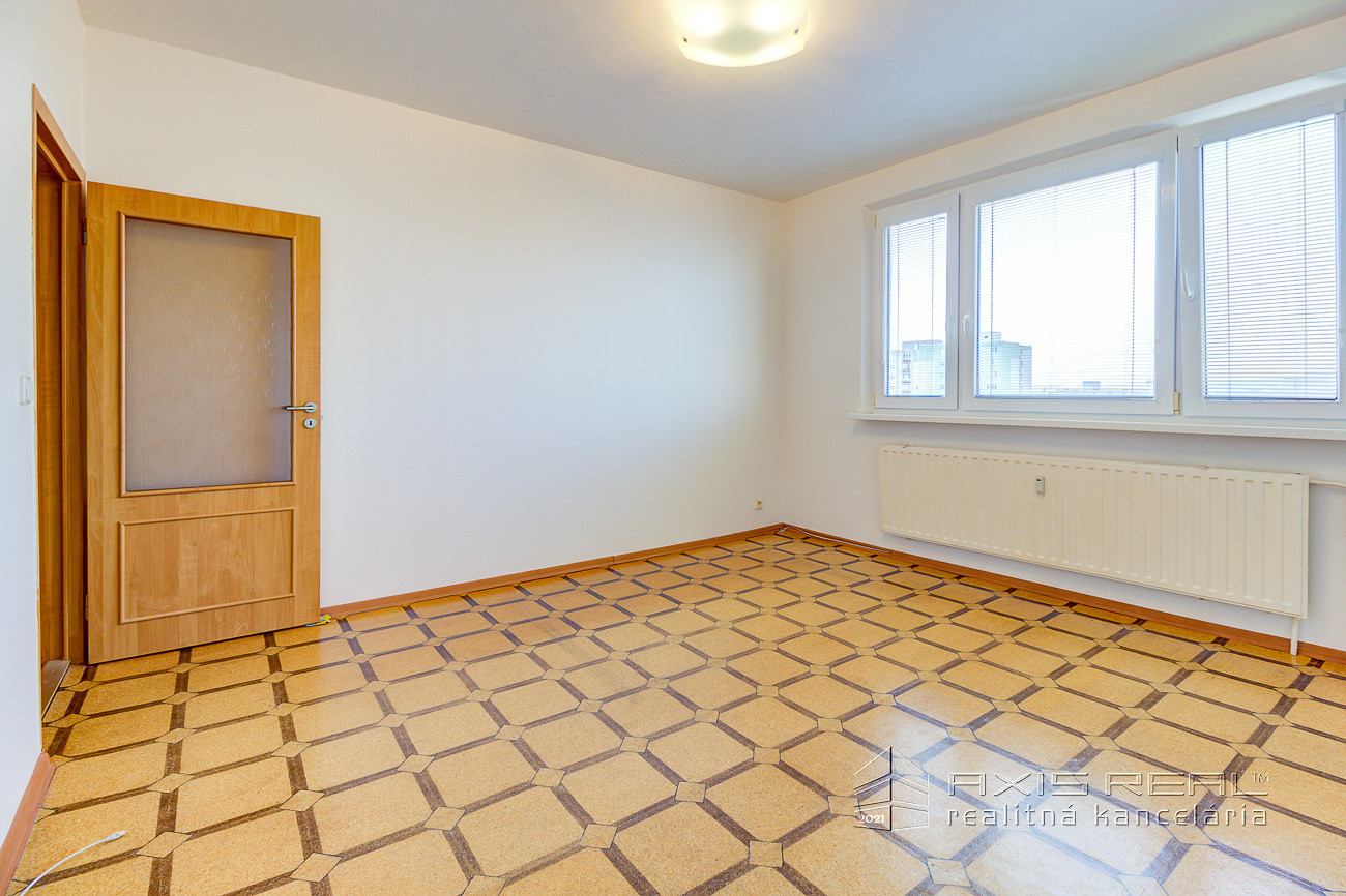 3-izbový byt, LODŽIA, BA V. Petržalka, Markova ulica