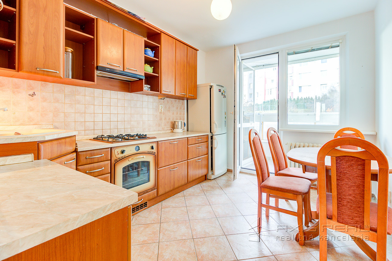 3-izb. byt, 2x lodžia, BA IV. Karlova Ves, J. Stanislava