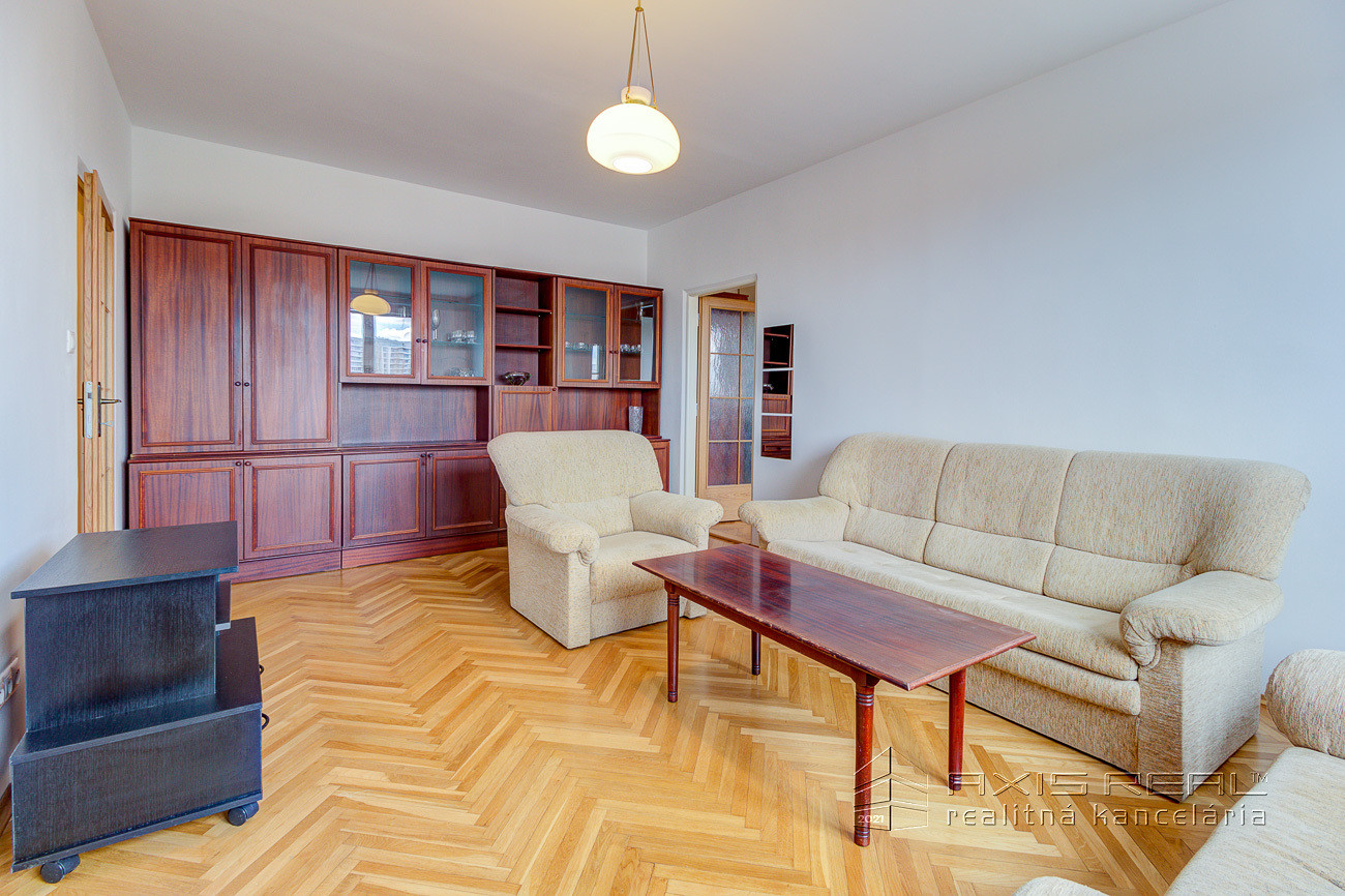 Pekný 3-izb. byt, BALKÓN, LODŽIA, BA Ružinov, Nezábudková