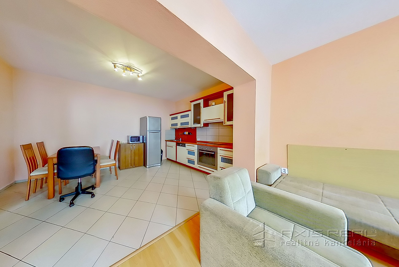 2-izbový byt, LODŽIA, BA I. Staré Mesto, ul. Zámocká