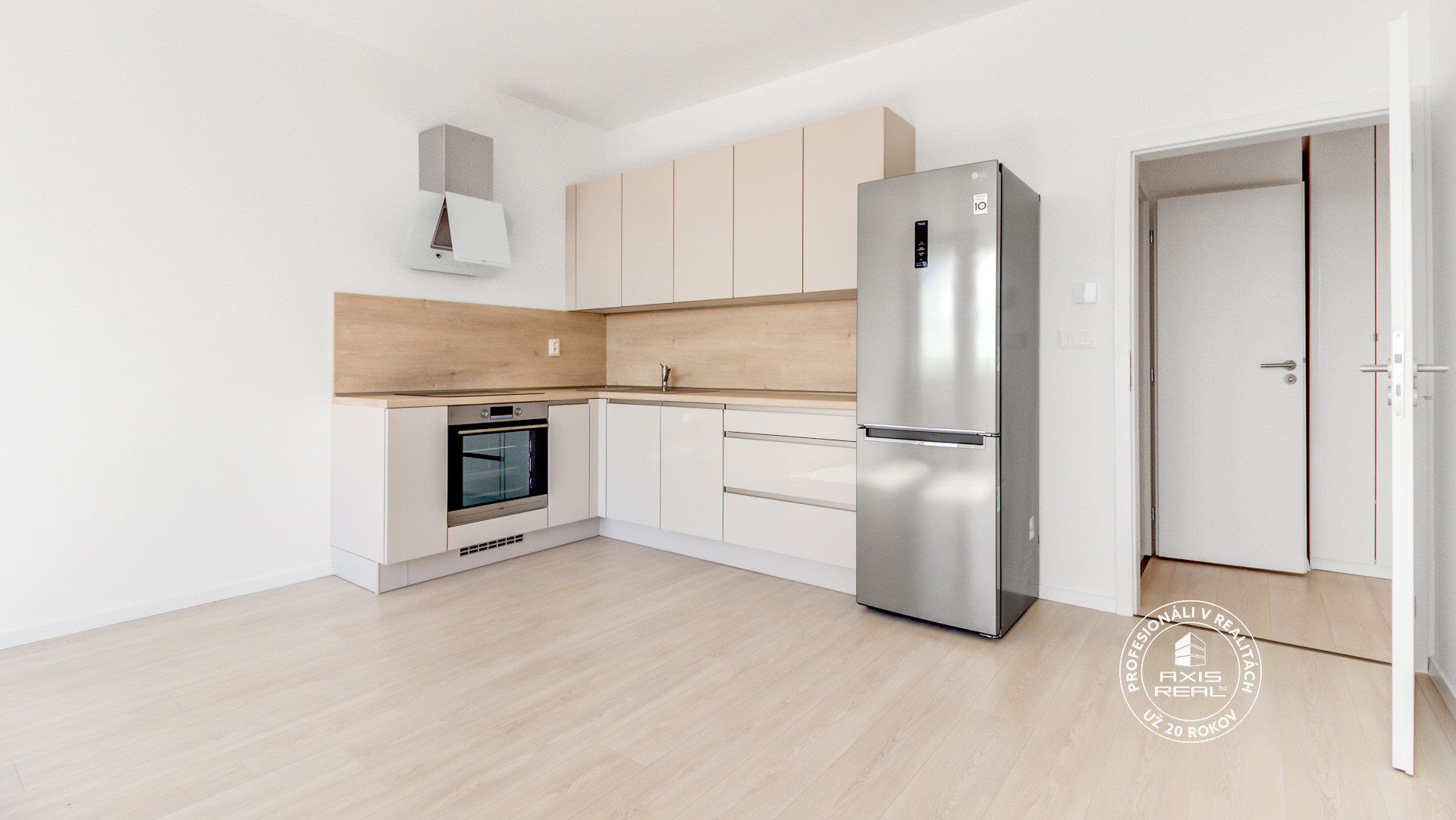   NOVÝ 2i byt, klíma, lodžia, parking v cene, MILOSLAVOV