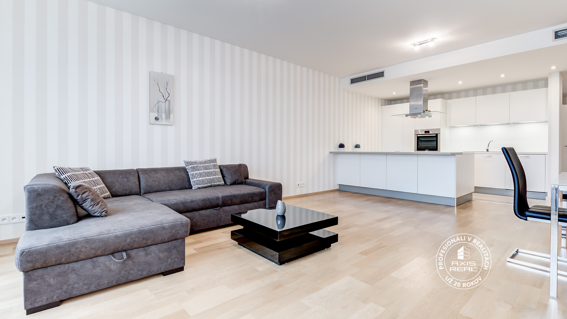  Krásny 3-izb.byt, TERASA, PARKING, RIVER PARK