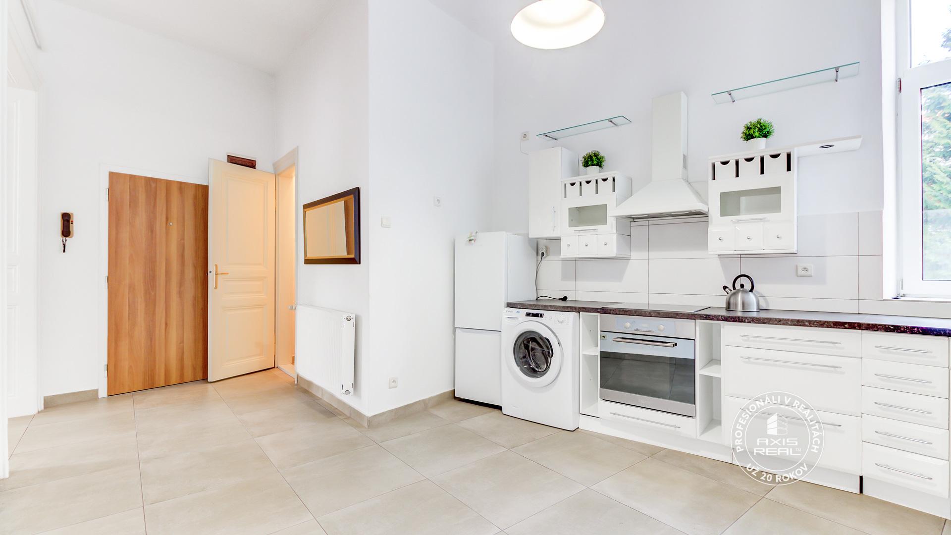  3-izb byt, GARÁŽ, PARKING, BA I. St. Mesto, Čajkovského ul