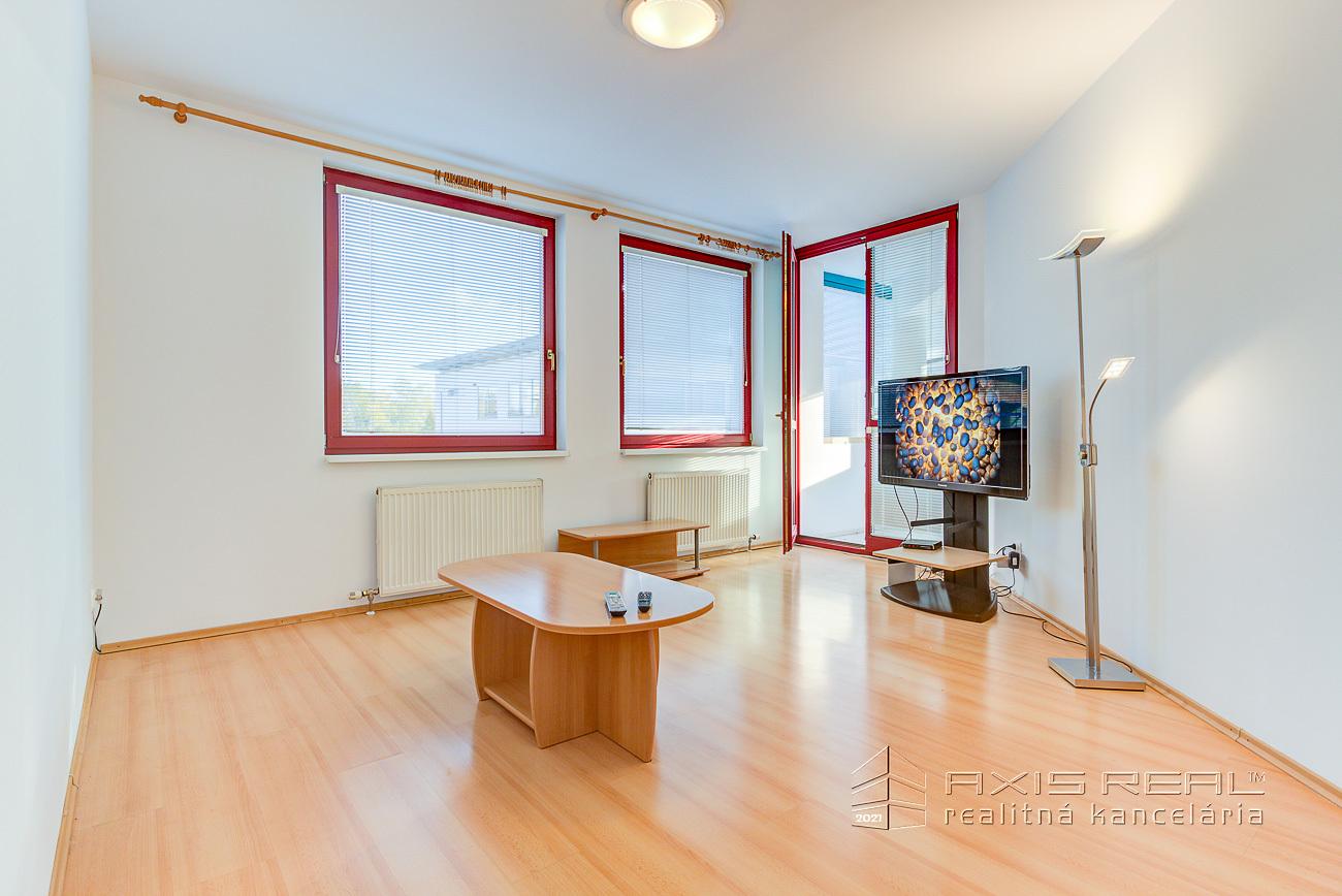 2 bedroom apartment with parking by Pasienky, Bratislava III, Junácka