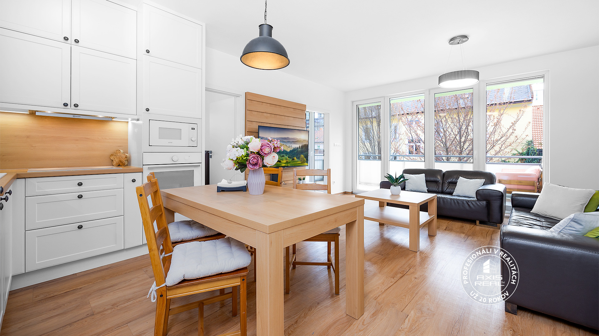  3-izb.byt, NOVOSTAVBA v CENTRE MESTA, PARKING, KLÍMA