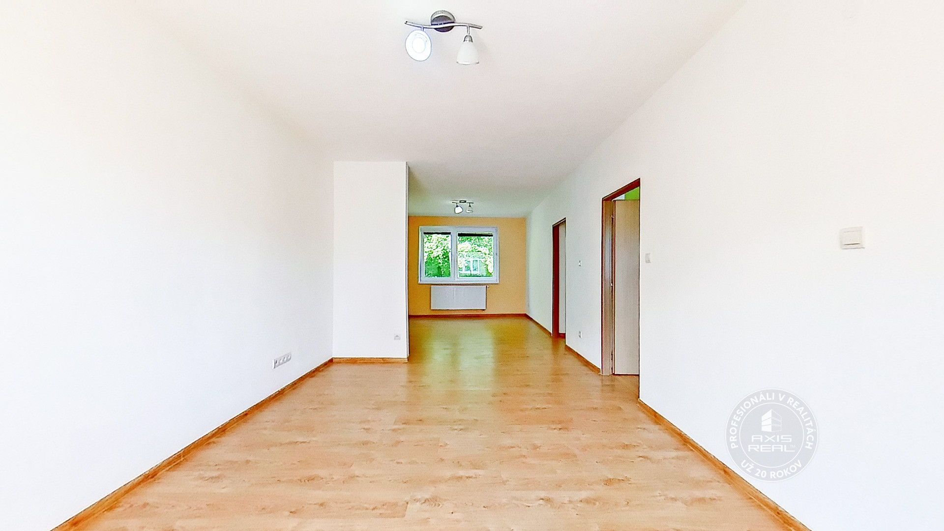  Priestranný 3-izbový byt, 2x LODŽIA, Šarišské Dravce