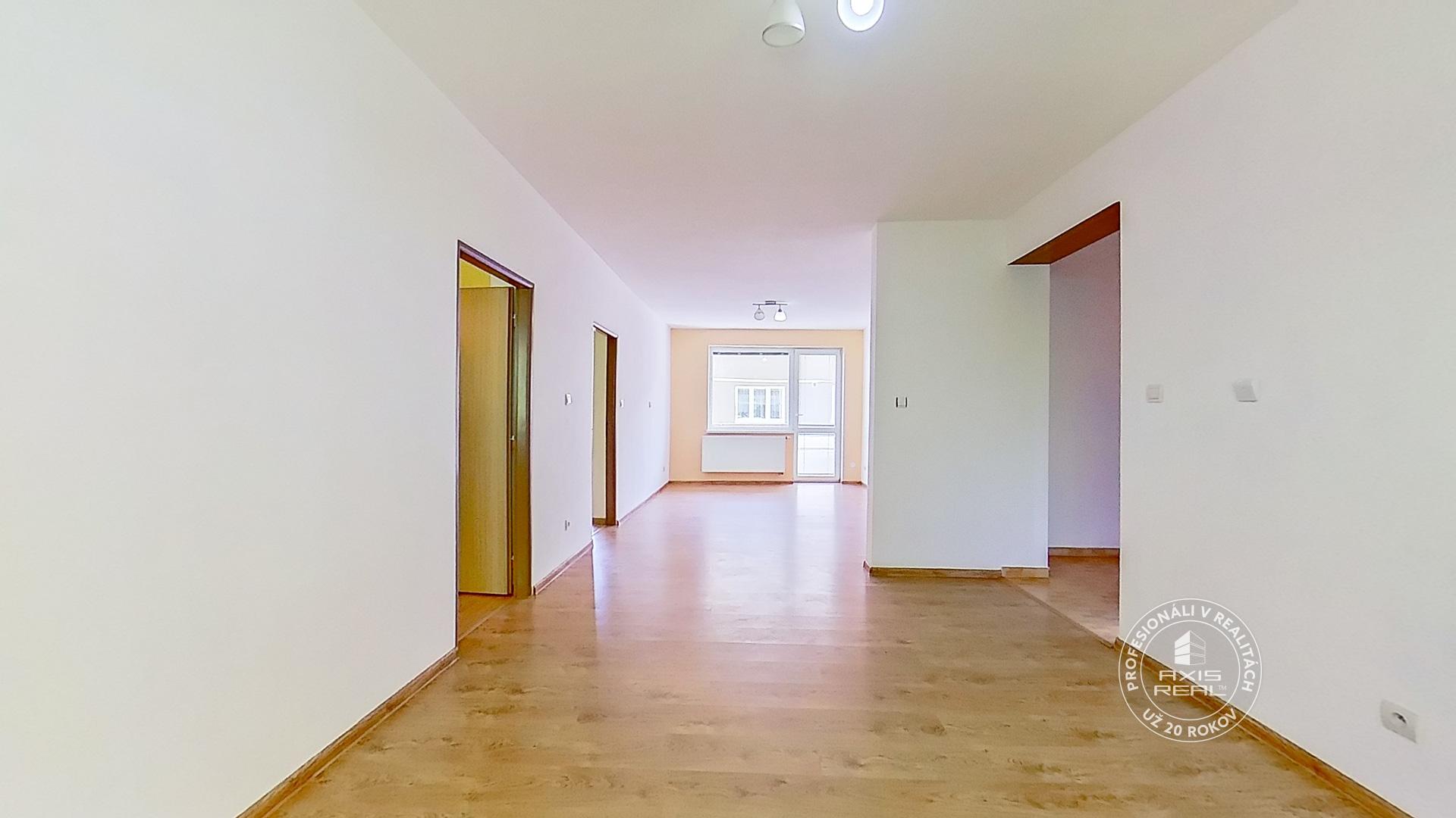  Priestranný 3-izbový byt, 2x LODŽIA, Šarišské Dravce