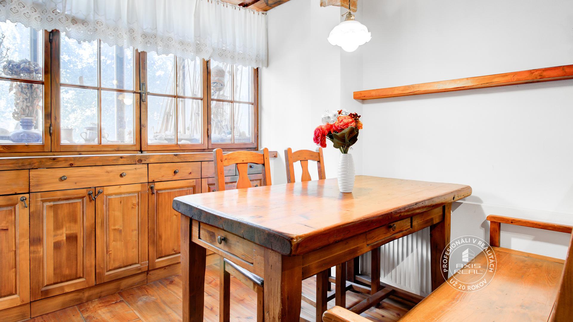  Štýlový ZREKONŠTRUOVANÝ 3-izbový byt s KLIMATIZÁCIOU