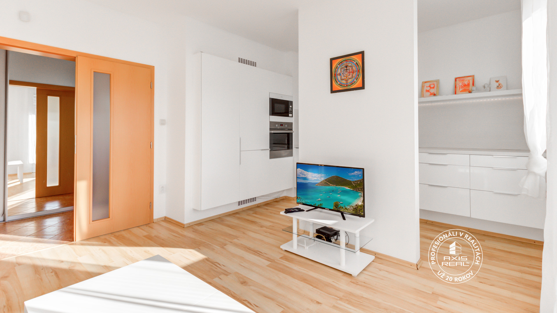  2-izb. byt, NOVOSTAVBA, BALKÓN, M.R.Štefánika, Most pri BA