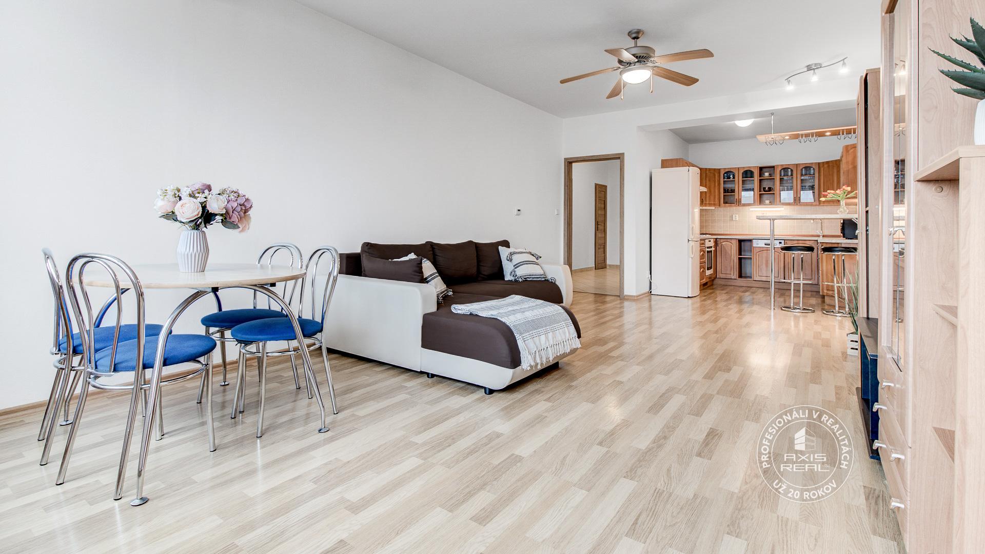  2-izbový byt, 77m2, GARÁŽ, LODŽIA, KOMORA, Budatínska ul.