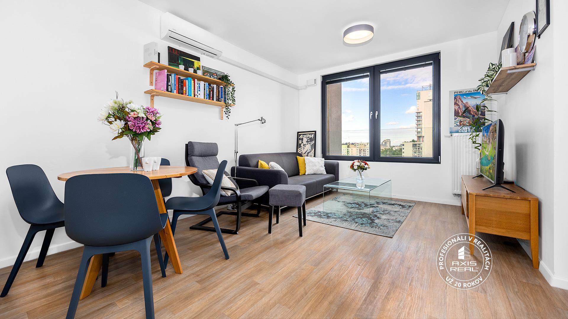  2-izbový byt s oddelenou kuchyňou a KLÍMOU, Miletičova 60