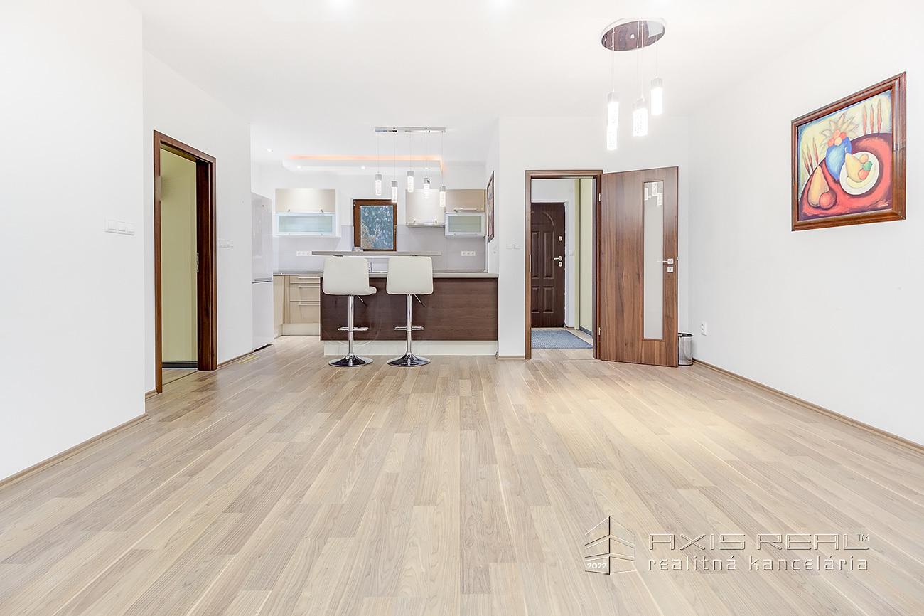  2-izb. byt v RD, TERASA, BA IV Dúbravka, Tavarikova Osada