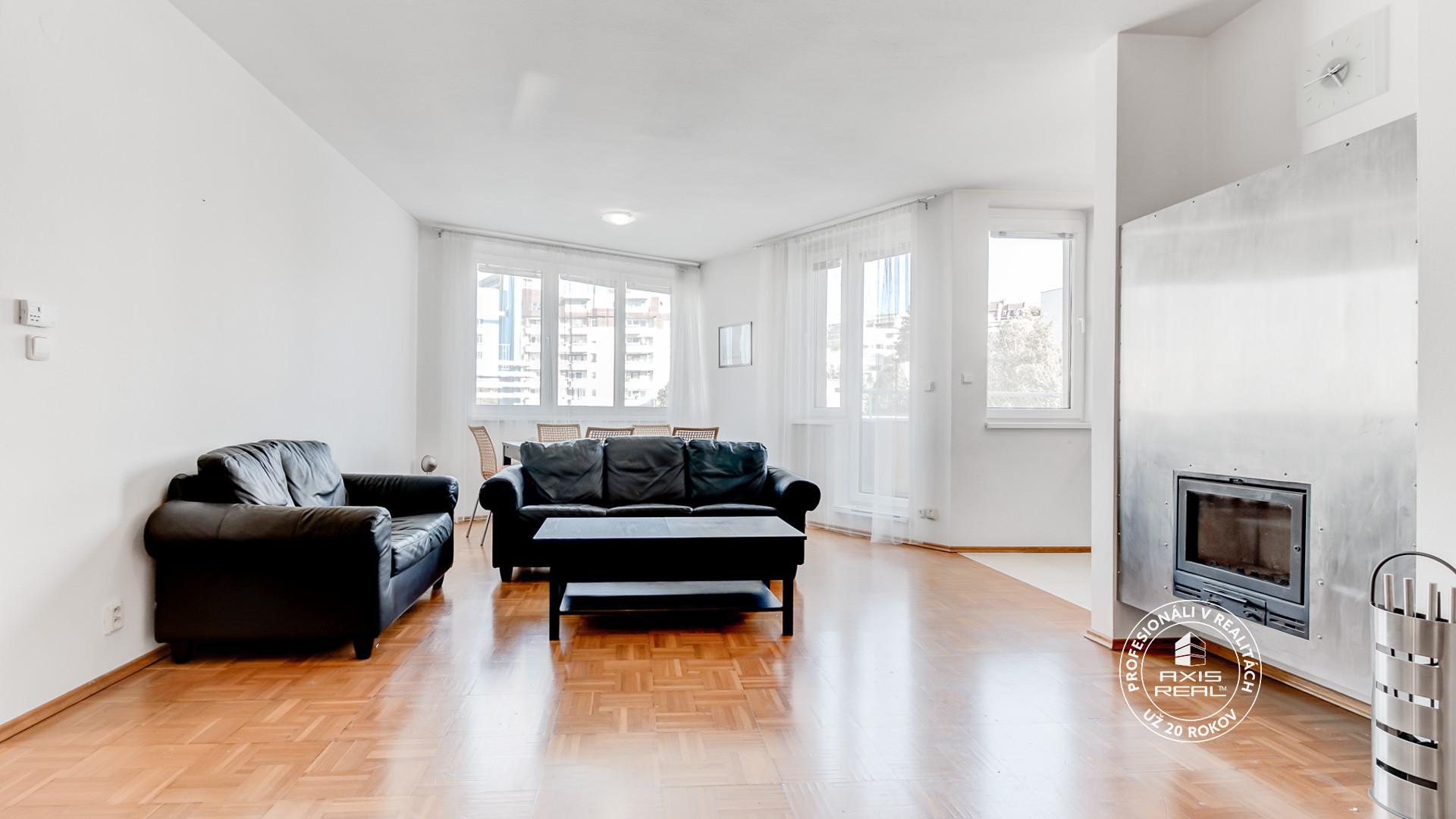  3-izb. byt s KRBOM a BALKÓNOM, BA I SM, Slávičie údolie