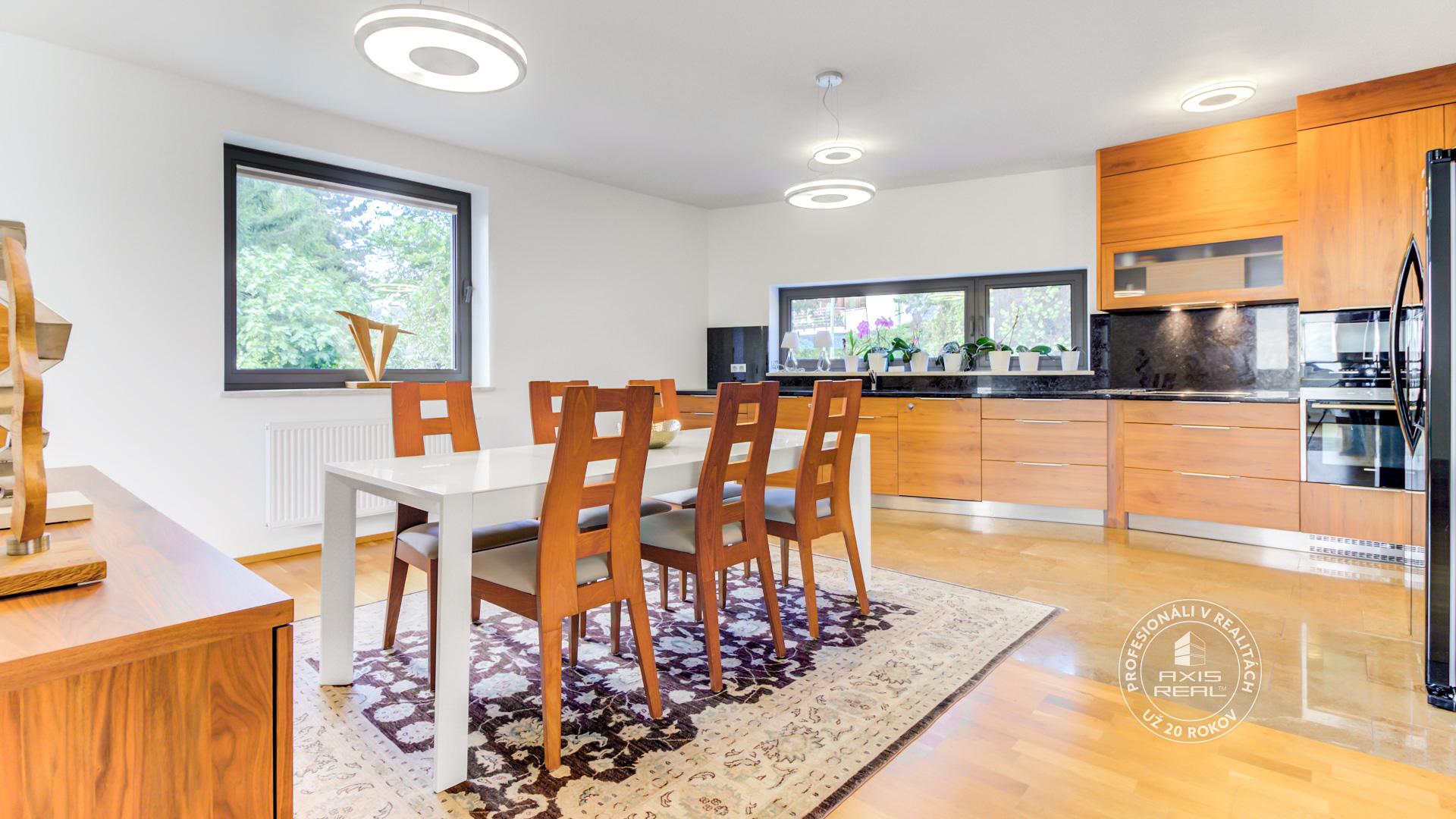  Výnimočný 4i byt vo vile POD BÔRIKOM, Kráľovské údolie