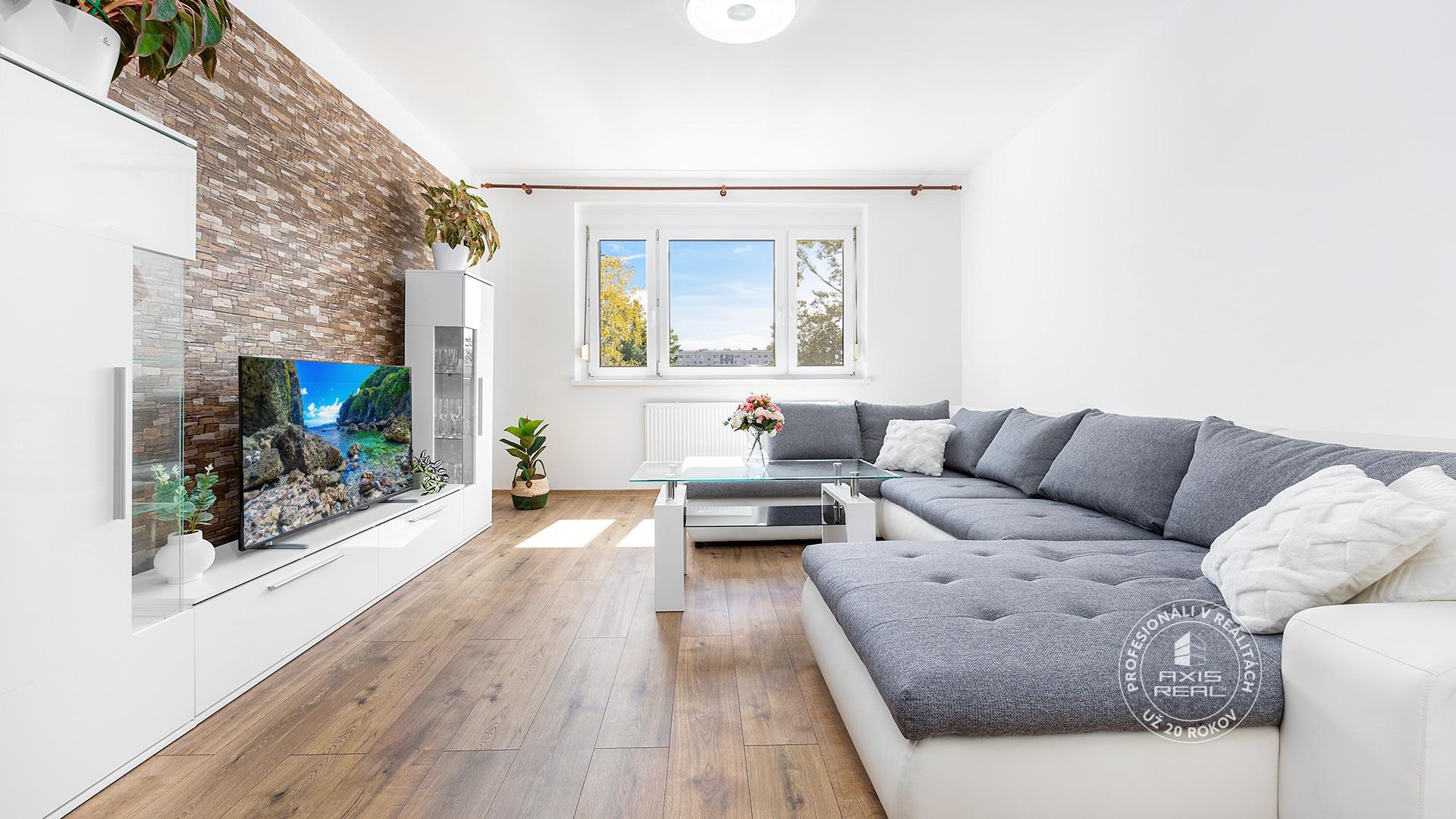  Krásny 3-izbový byt s LODŽINOU a PIVNICOU blízko Draždiak