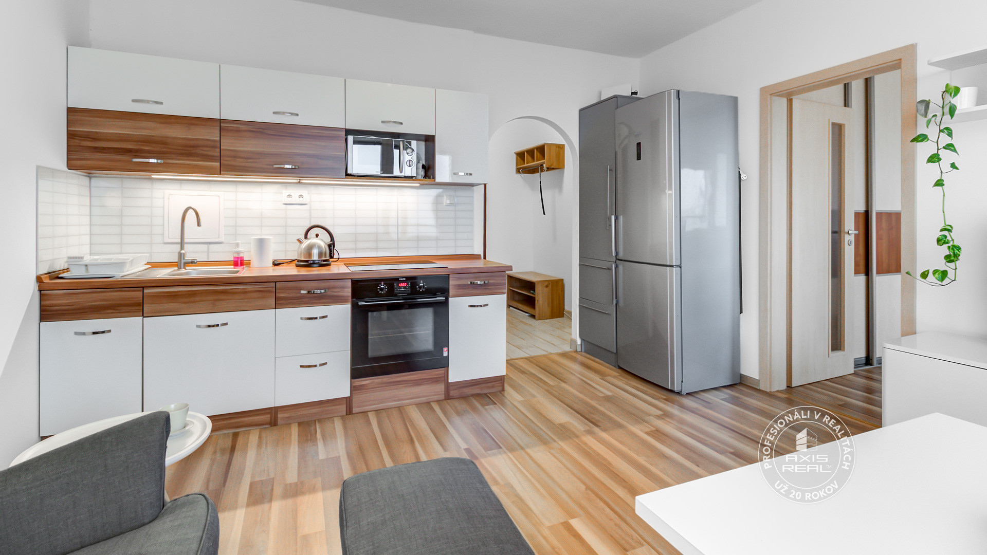  Dvojgarsónka, 2x LODŽIA, BA V. Petržalka, Nám. hraničiarov