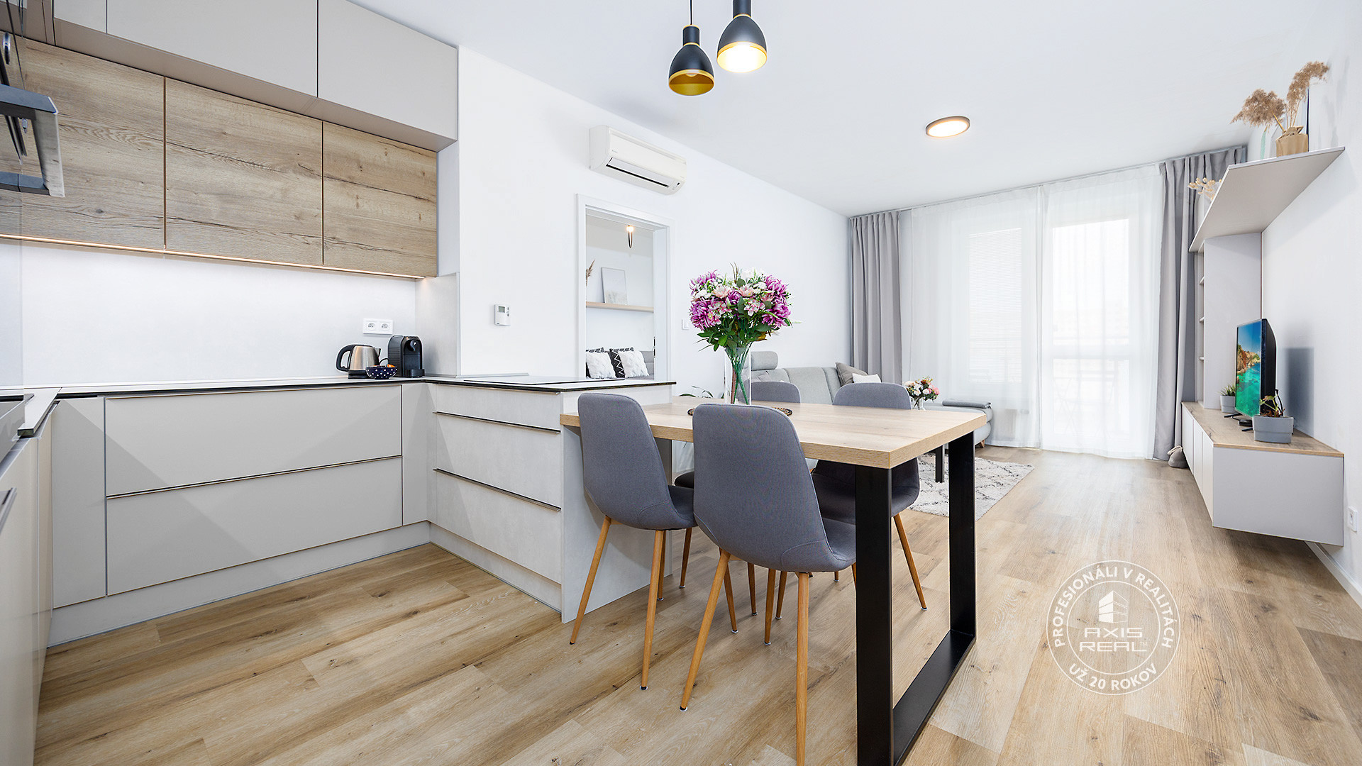  TOP lokalita na začiatku Petržalky, DVE VEŽE, Bosákova ul.