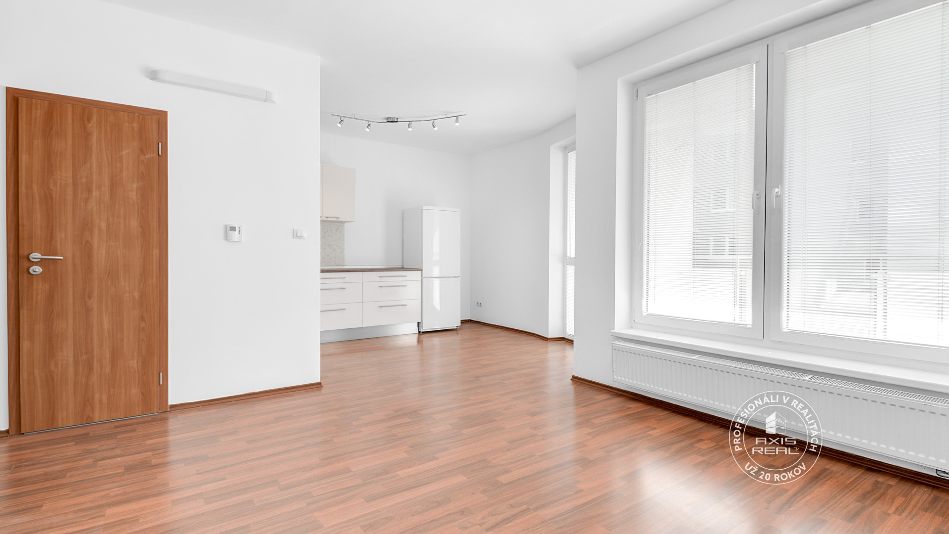  NEZARIADENÝ 2-i byt v NOVOSTAVBE "DVE VEŽE", Bosákova ul.