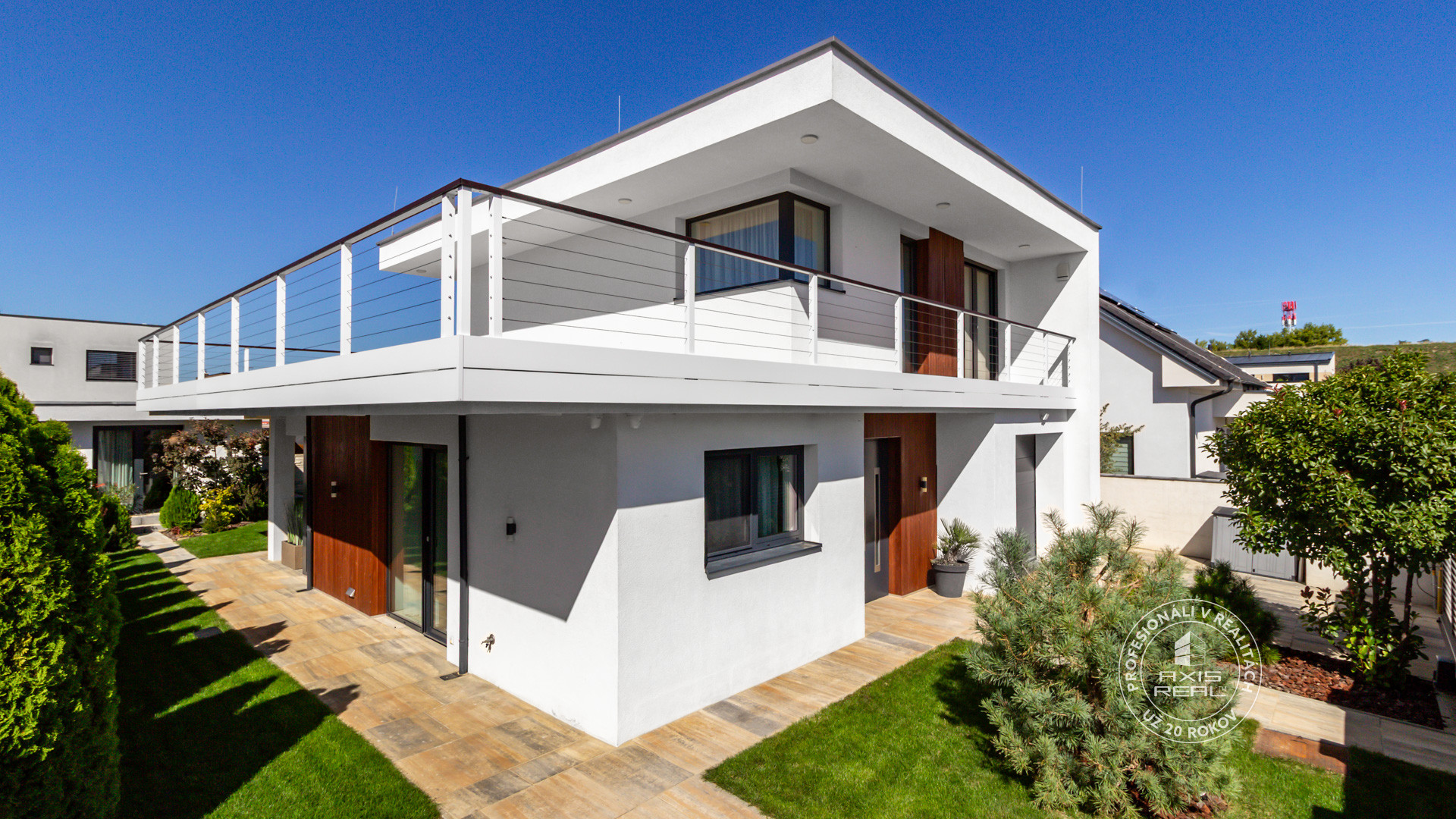  Nádherný NÍZKOENERGETICKÝ rodinný dom s KLIMATIZÁCIOU