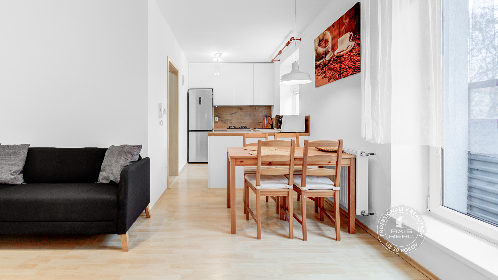  Slnečný 2i byt, pivnica, internet, výborná lokalita-Niťová