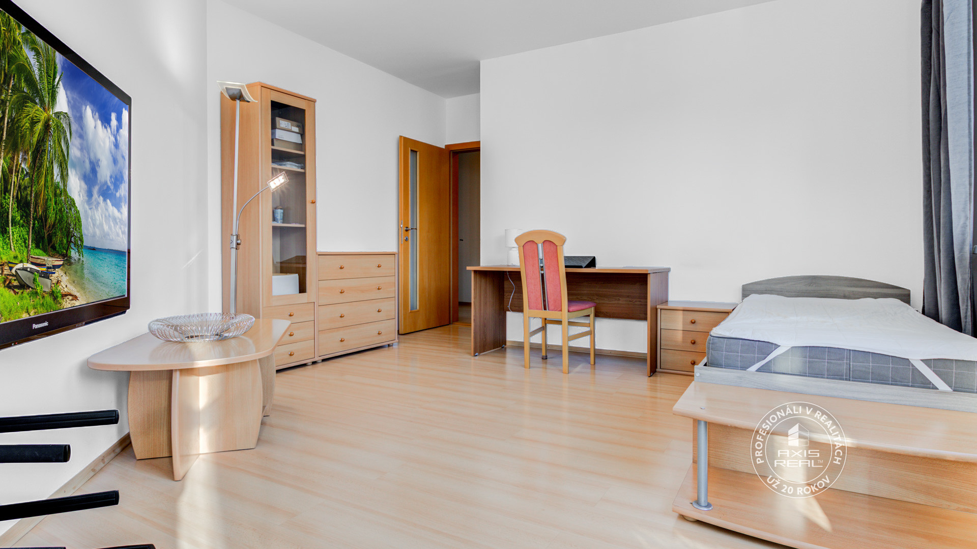  PET FRIENDLY + parking 2-i.byt, BA III. N.Mesto, Junácka 