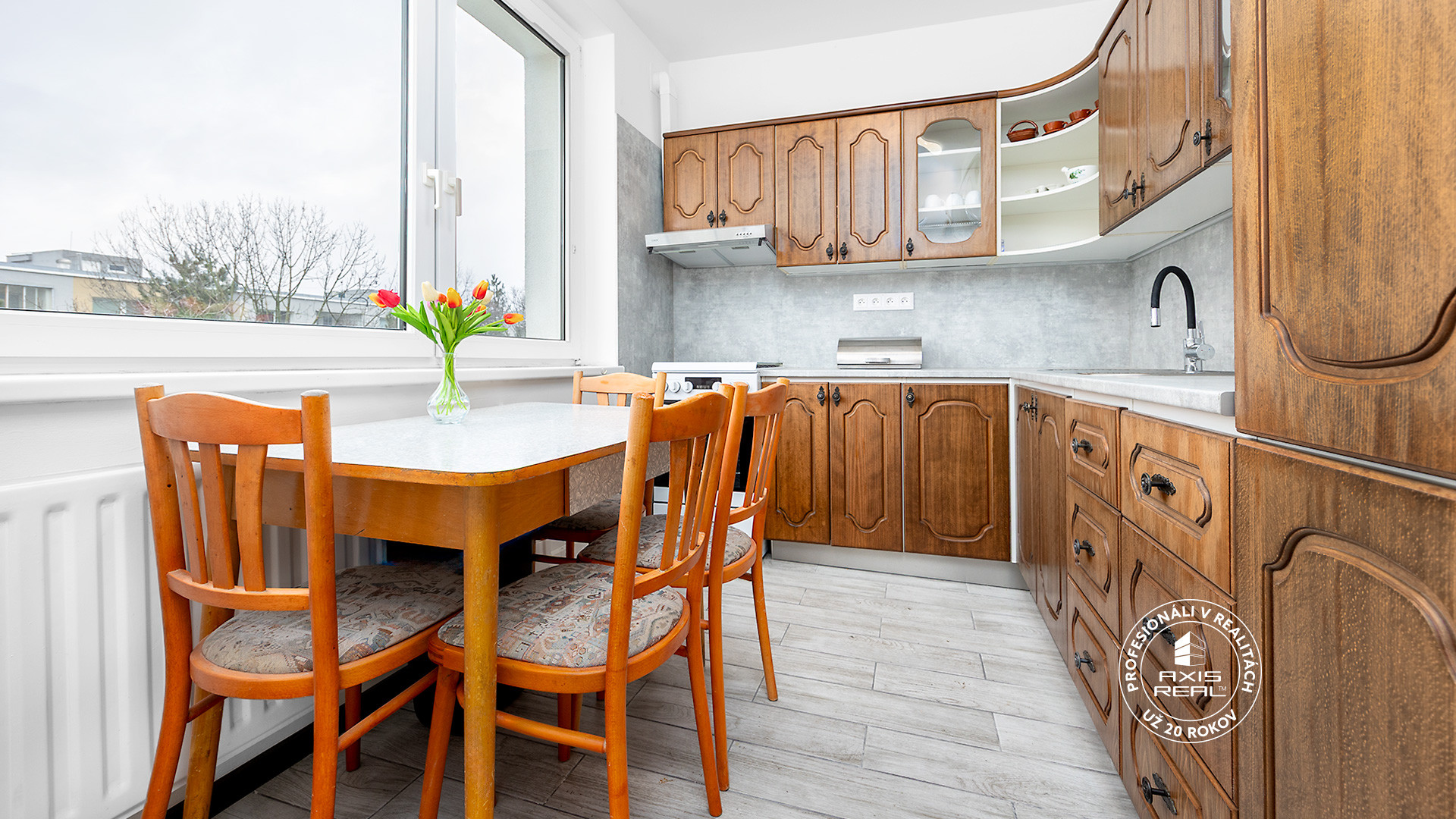   2-izbový byt s lodžiou, BA II. Vrakuňa, Čiližská ulica