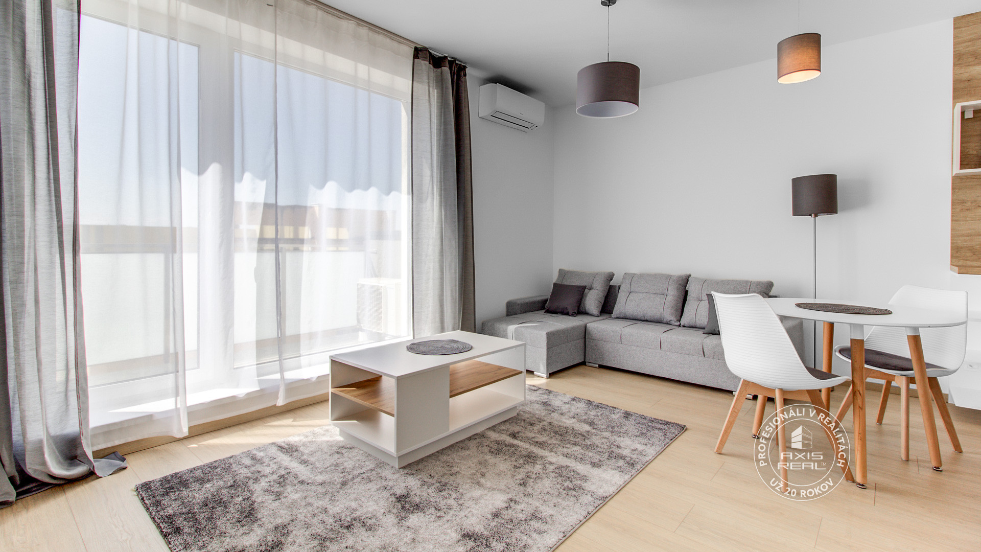  Nový moderný 2-izbový byt, KLIMA, BALKÓN, GARÁŽ, Stupava