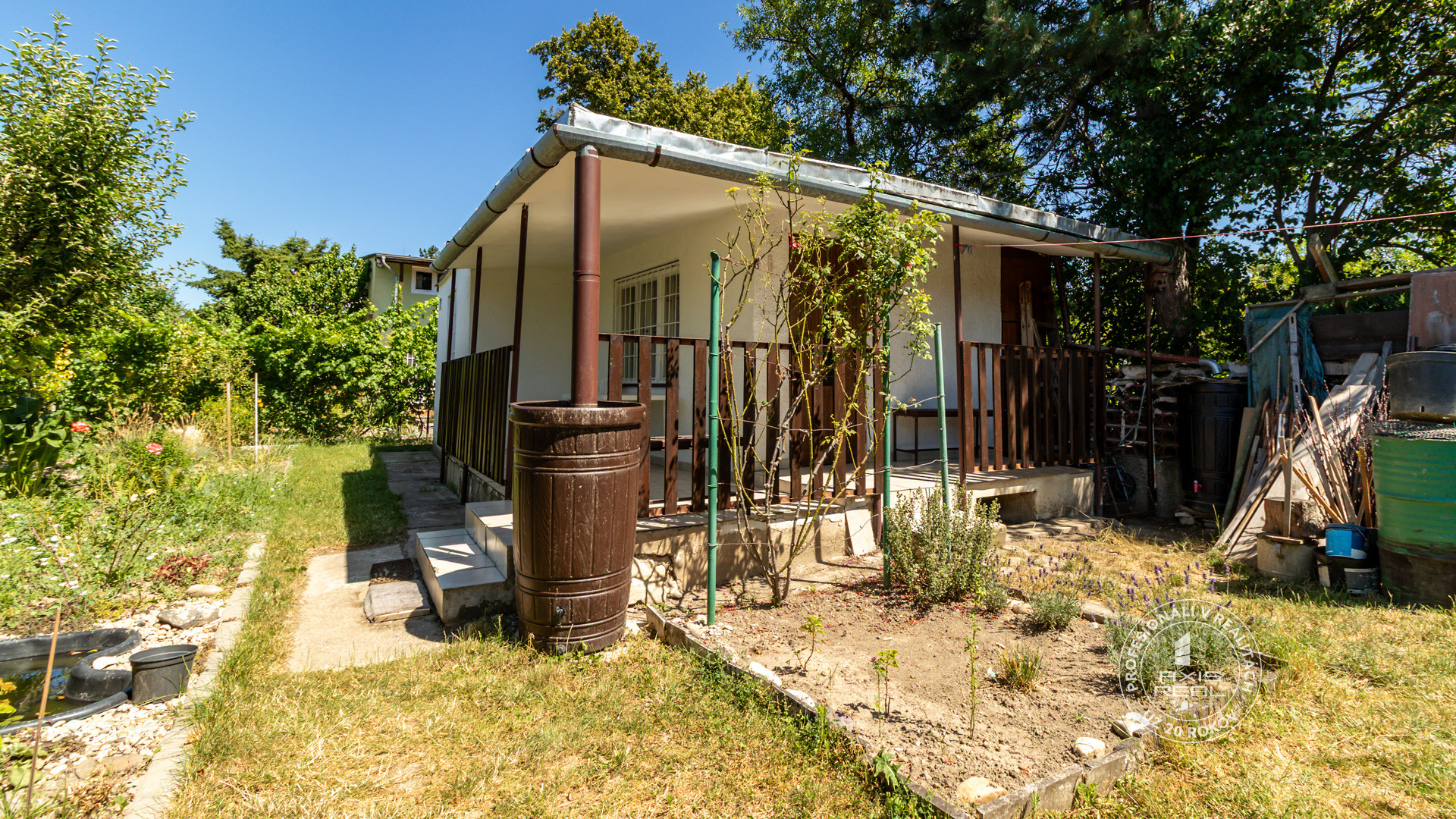  2-izb. chata so záhr. 302 m2 BA II. Ružinov, Mokráň záhon