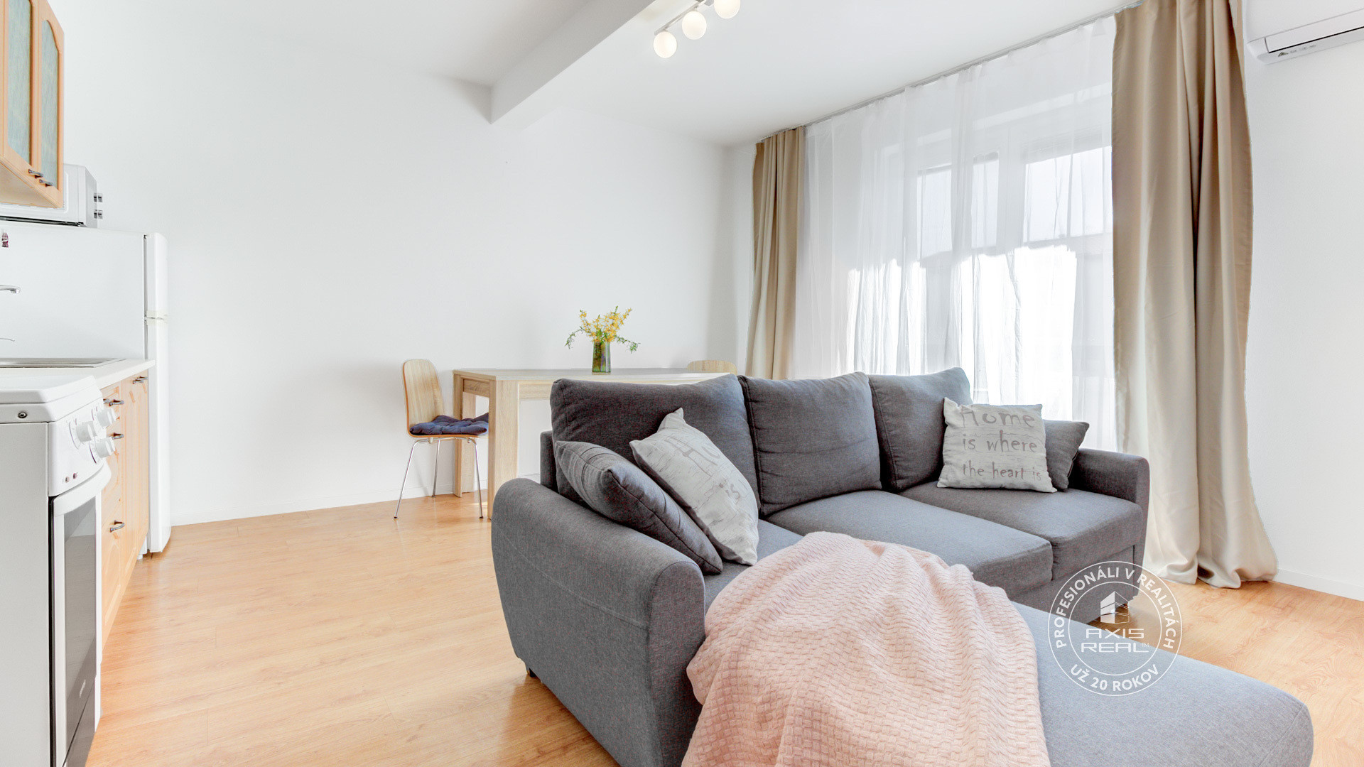  Príjemný 2-izb.byt, LODŽIA, Stupava, Vincenta Šikulu