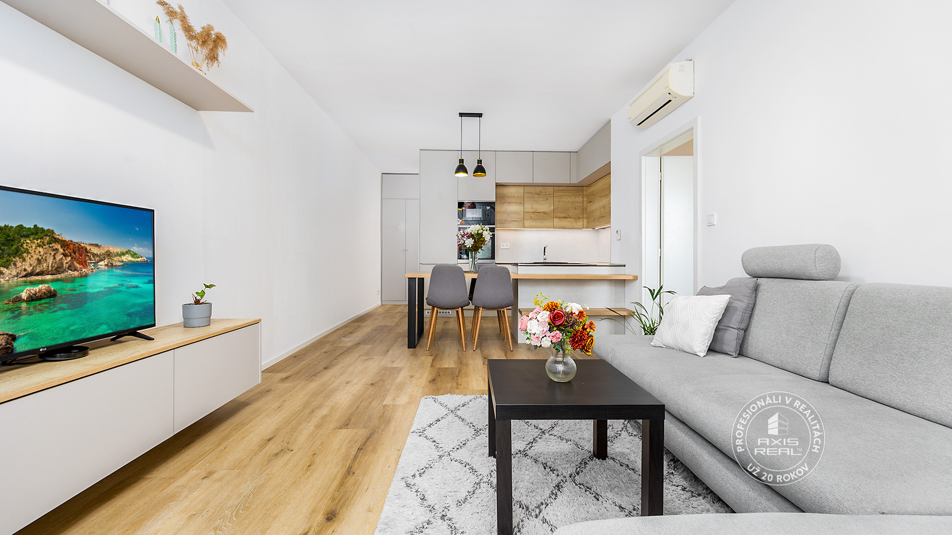  REZERVOVANÉ, DVE VEŽE, Bosákova ul.