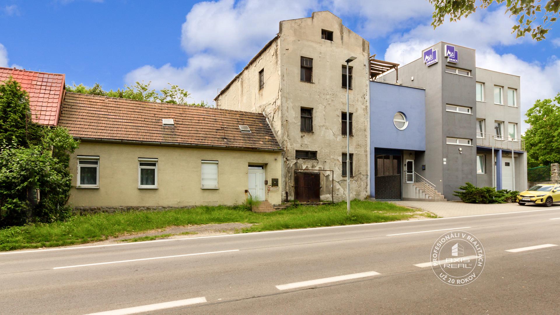 Rodinný Dom a Mlyn, pozemok, investičná príležitosť Lamač 