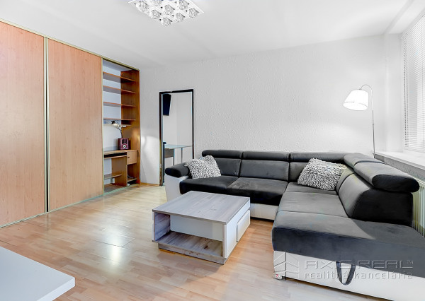 One bedroom apartment, Višňová, Sale, Bratislava - Nové Mesto, Slovaki