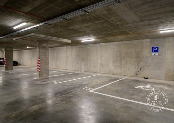 Parking space in the residential building RÍNOK RAČA, Františka Kubu
