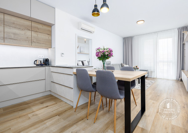  TOP lokalita na začiatku Petržalky, DVE VEŽE, Bosákova ul.