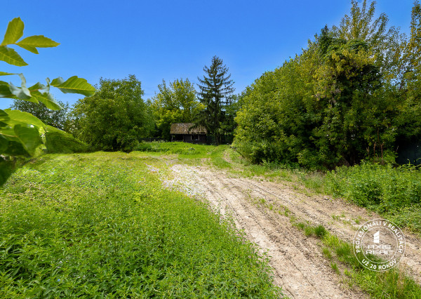  Stavebný pozemok (1.330 m2) Topoľový rad, Bernolákovo