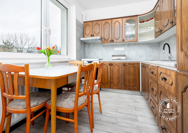   2-izbový byt s lodžiou, BA II. Vrakuňa, Čiližská ulica