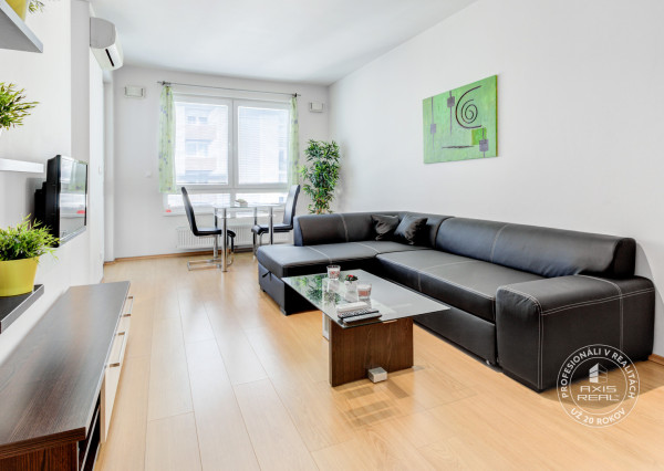 Rent 1-Bedbedroom apartment, AC, LOGGIA, GARAGE, Bratislava, Slovakia