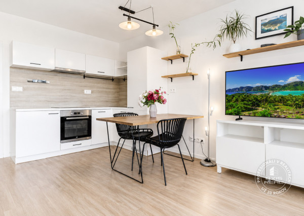  Miletičova 60 | 2 lodžie, šatník, klíma, výhľad downtown