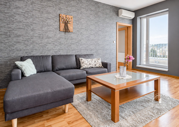   4-room apartment with a TERRACE and a GARAGE PARKING