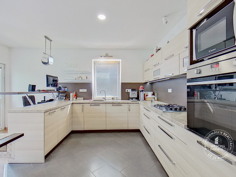  Rodinný dom, BA II. Podunajské Biskupice, ulica Pri trati