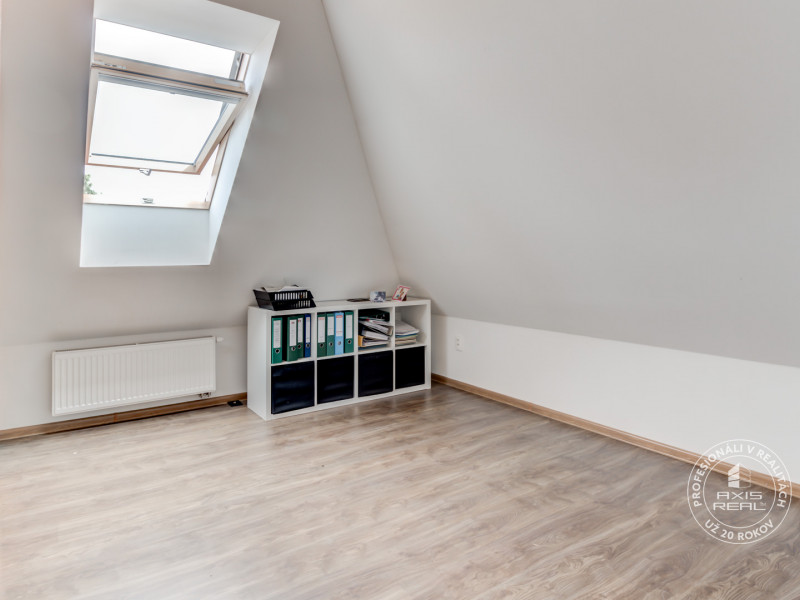  Rodinný dom, BA II. Podunajské Biskupice, ulica Pri trati