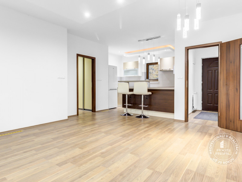  2-izb. byt v RD, TERASA, BA IV Dúbravka, Tavarikova Osada