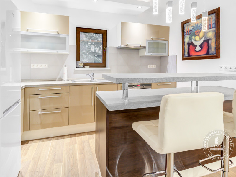  2-izb. byt v RD, TERASA, BA IV Dúbravka, Tavarikova Osada