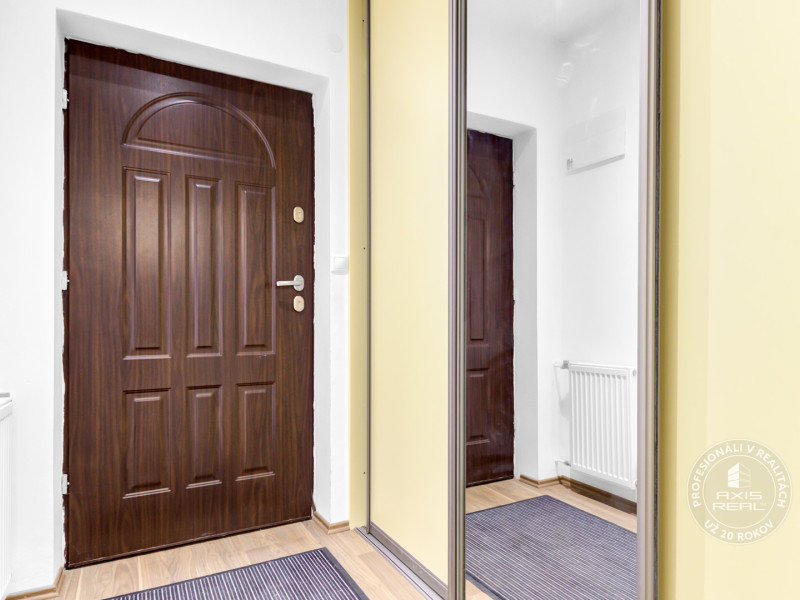  2-izb. byt v RD, TERASA, BA IV Dúbravka, Tavarikova Osada