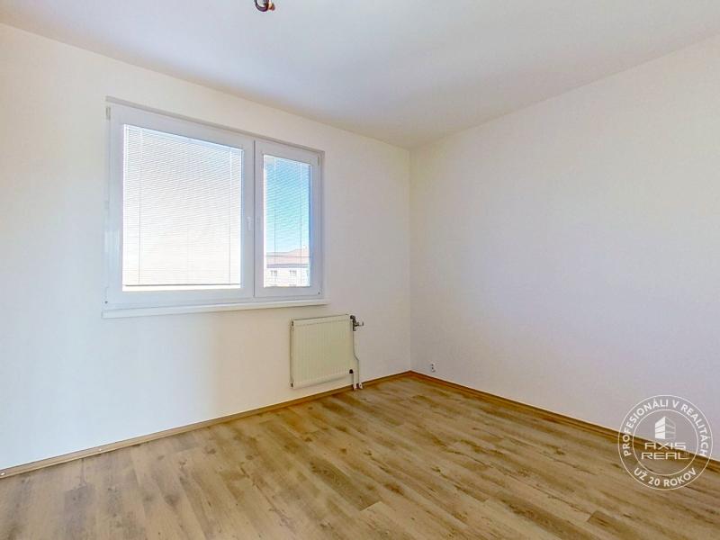 Sale Three bedroom apartment, Three bedroom apartment, Okružná, Stará 