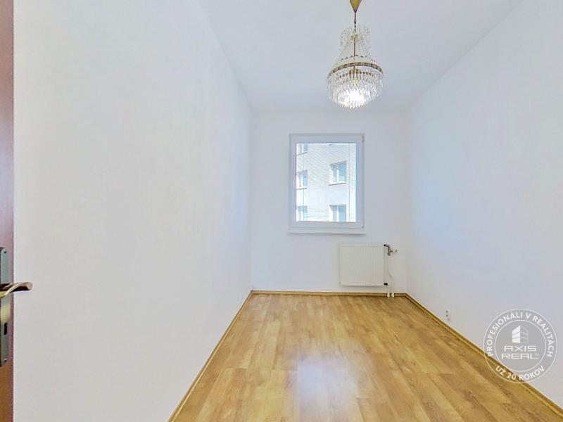 Sale Three bedroom apartment, Three bedroom apartment, Okružná, Stará 